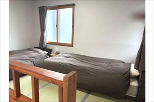 Japanese-Style Room 107 ft2 with 85 ft2 loft