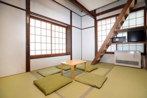 Japanese-Style Room 107 ft2 with 88 ft2 loft