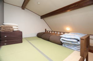 Japanese-Style Room 107 ft2 with 88 ft2 loft