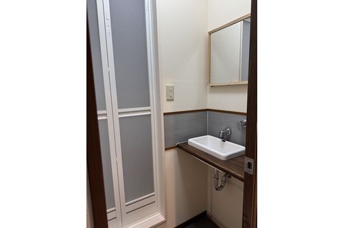 washbasin